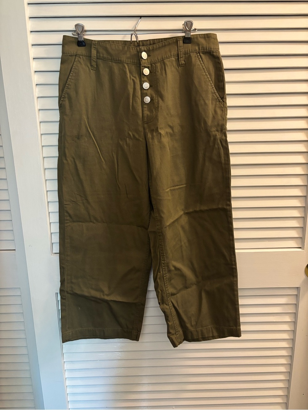 Women’s Olive Green Casual Button-Front Pants